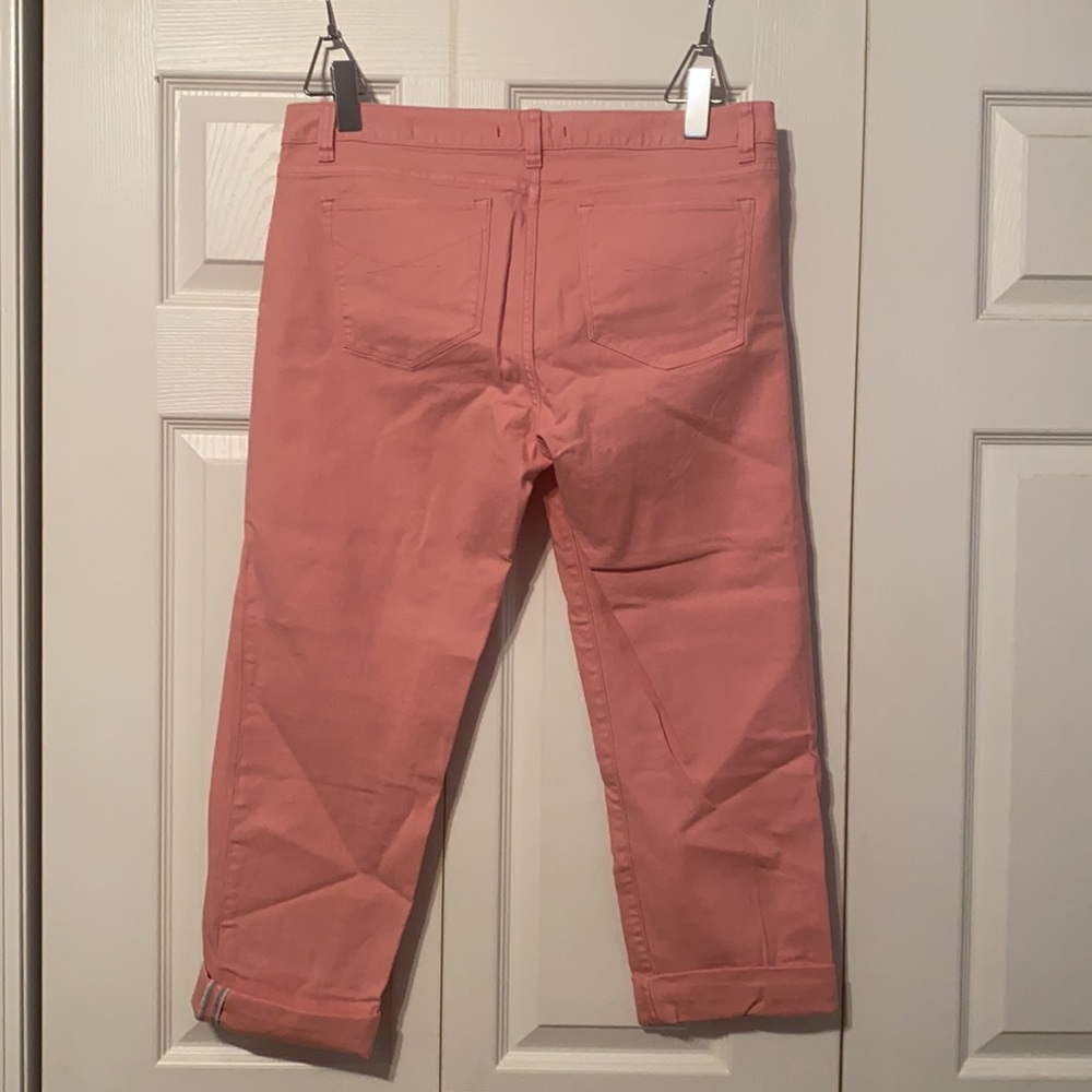 Gap Pink Capri - Size 32 - Picture 4 of 7